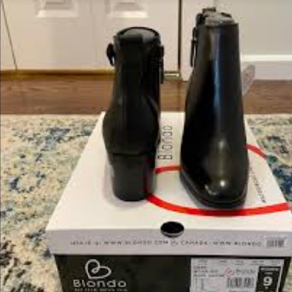 Blondo Waterproof Boot
